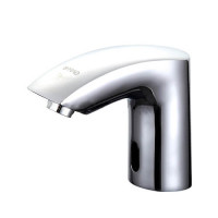 G518 Сенсорний змішувач для умивальника Г-подіб. шпилька Gappo 1/4